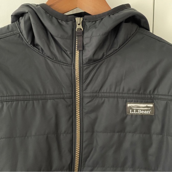 NWT L.L. Bean Hooded Puffer Jacket - Picture 4 of 8